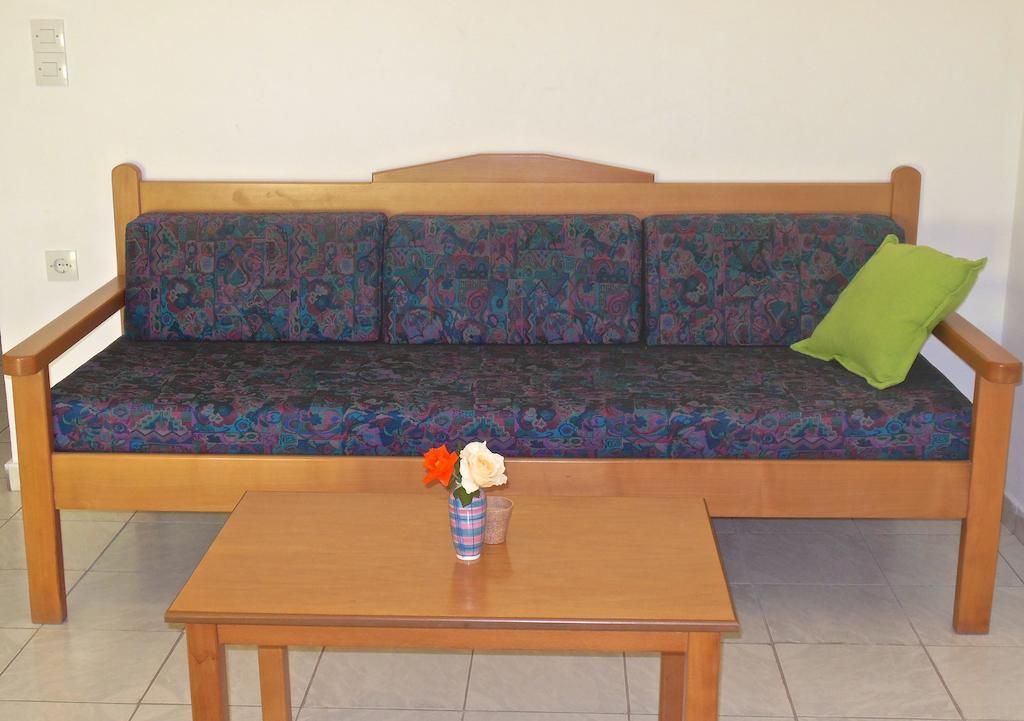 Irilena Apartments Stalida 객실 사진