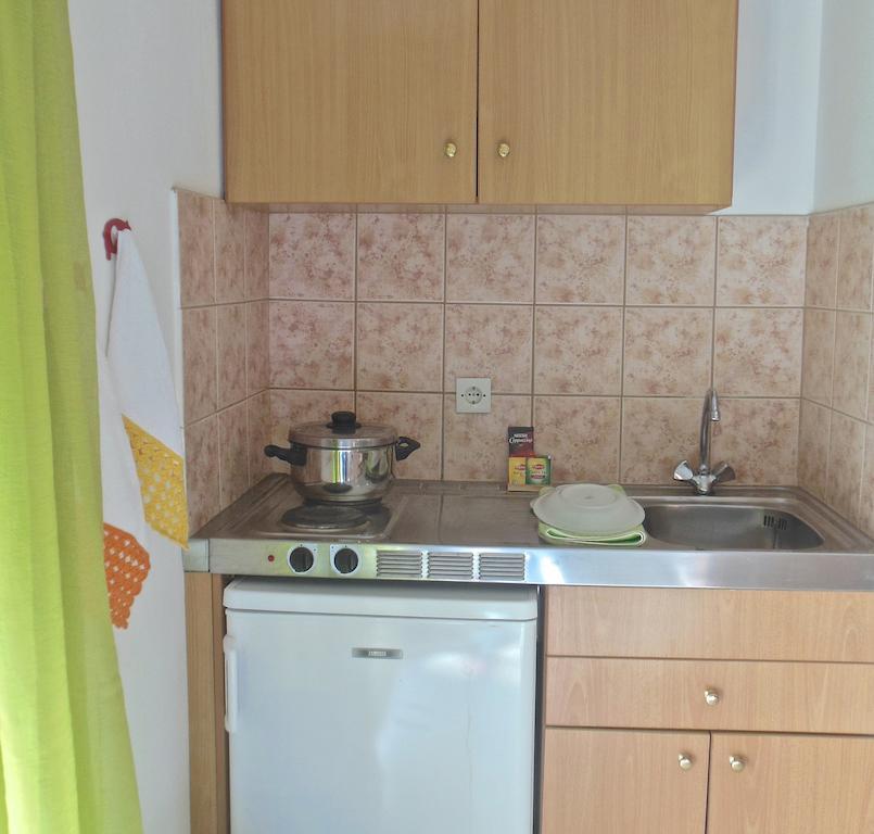 Irilena Apartments Stalida 객실 사진