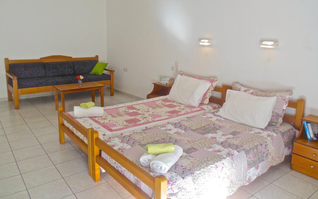 Irilena Apartments Stalida 객실 사진